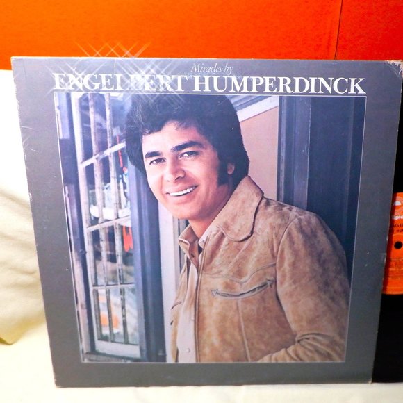 ~~~ Engelbert Humperdinck ~~~ Miracles - Picture 1 of 1